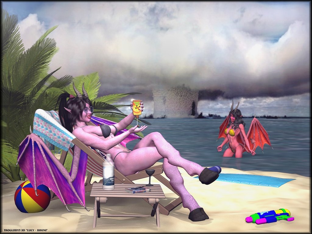 lucy_-_bikini.jpg